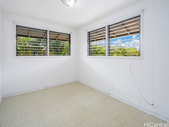 3rd image of 94-769 Haakoa Pl