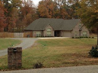 6906 Foxrun East End Dr, Mabelvale, AR 72103