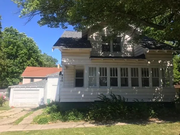 1442 Barclay St APT 1, Muskegon, MI 49441