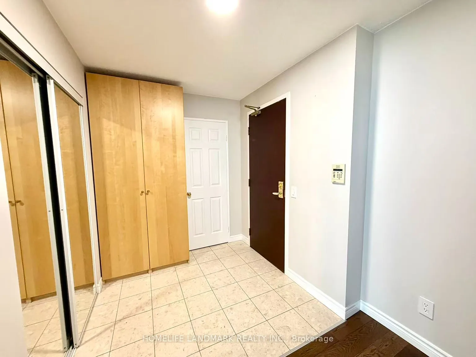 3 bed, $3,600 — Photo 3