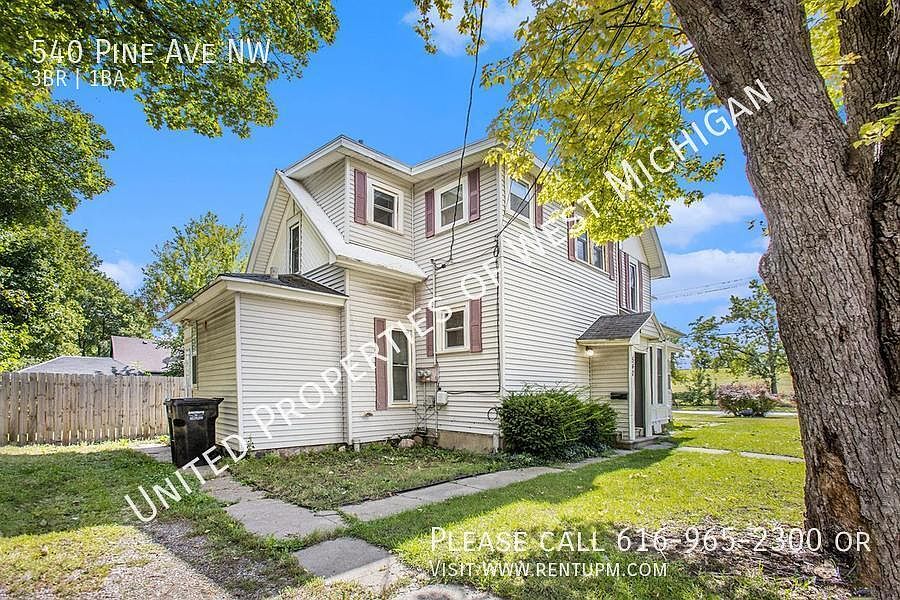 1st image of 540 Pine Ave NW