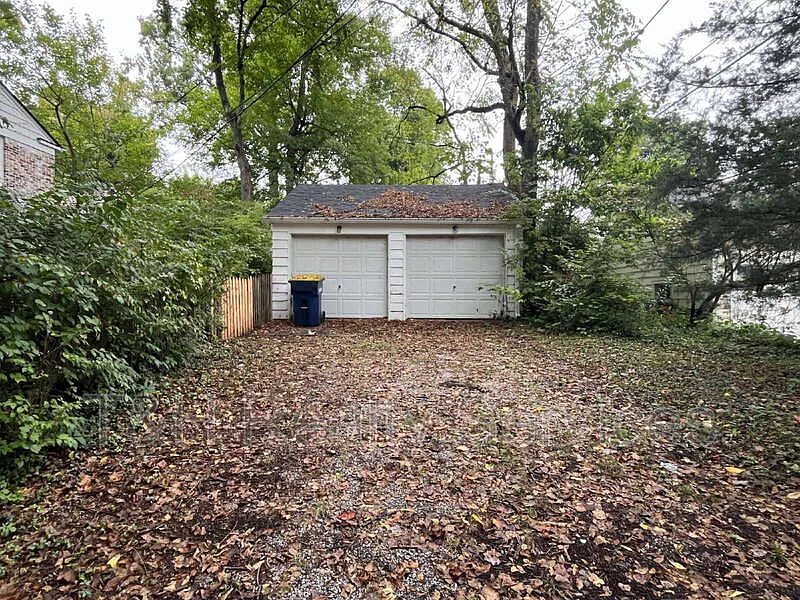 3 bed, 1.5 bath, 644 sqft, $1,500 — Photo 4