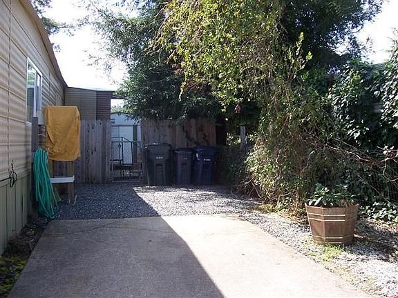 2nd image of 1750 S Main St Spc 40