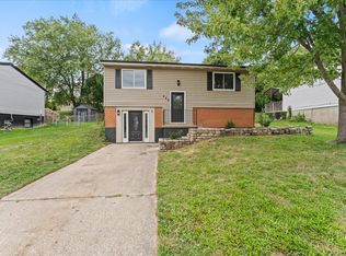229 Belair Cir, Florence, KY 41042