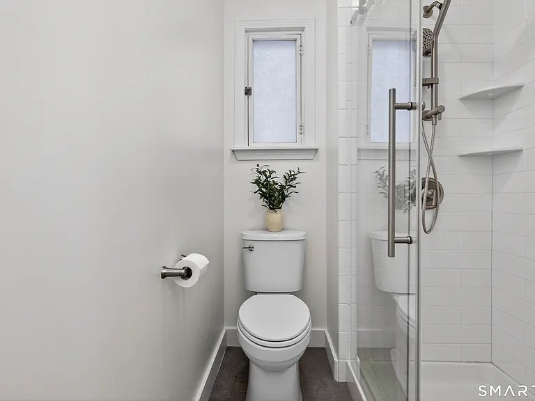 52 Edwards St #1 — Photo 10
