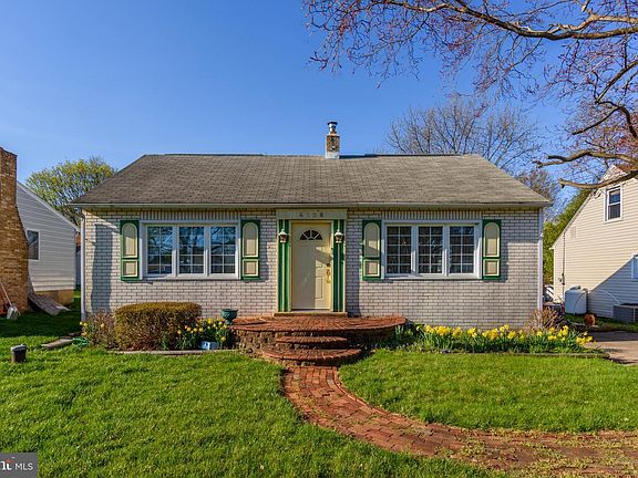 3rd image of 6108 Blue Grass Ave