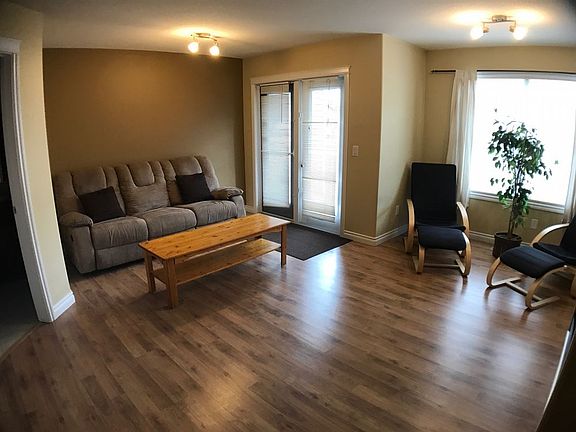 2nd image of 180 Riverstone Rdg #29