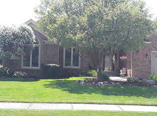 15042 Arathorn Dr, Sterling Heights, MI 48313