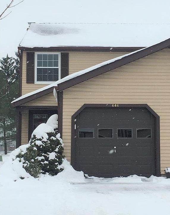 1st image of 646 Topaz Ln