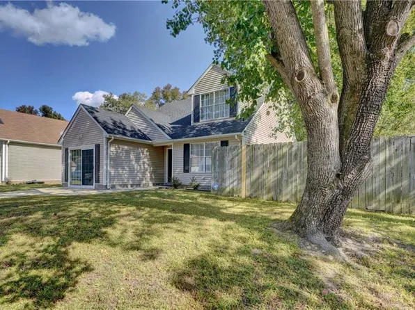 200 Widgeon Ct, Suffolk, VA 23434