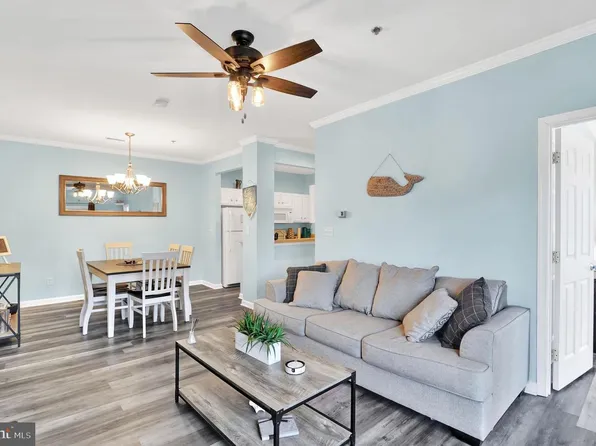 35542 E Atlantic Cir Unit 210, Rehoboth Beach, DE 19971