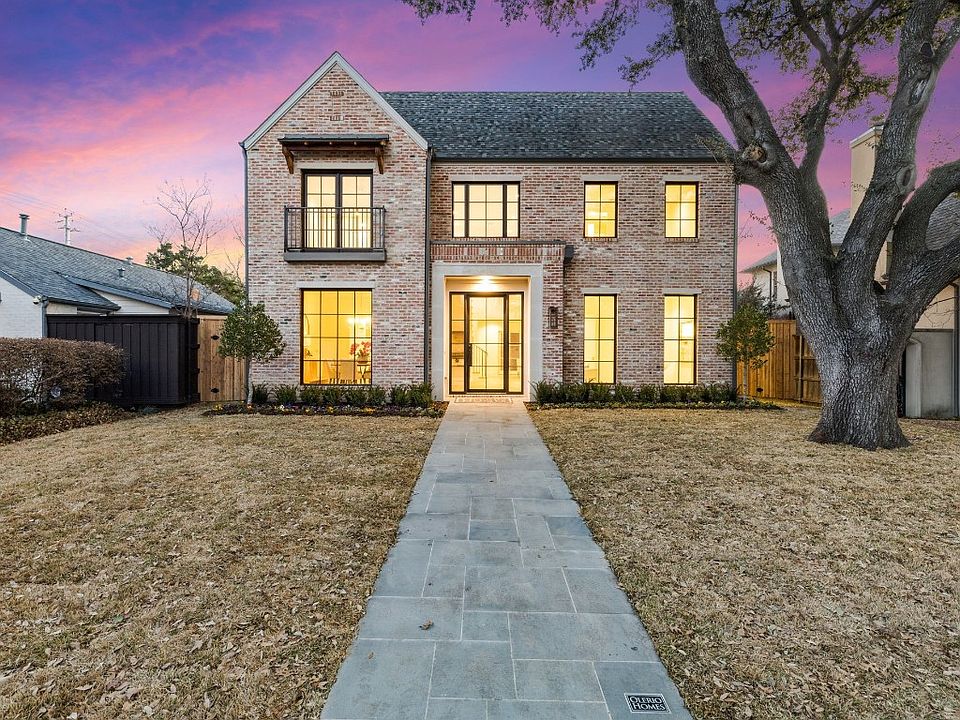1st image of 4607 S Versailles Ave