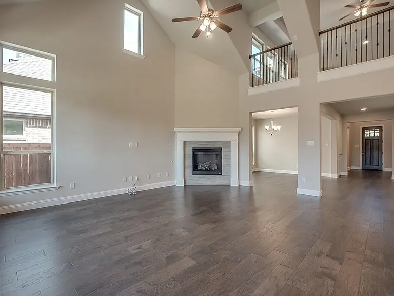 736 Carlisle Dr — Photo 16