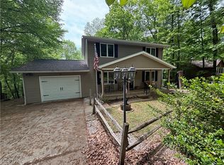 4696 Riverdale St SW, Bolivar, OH 44612