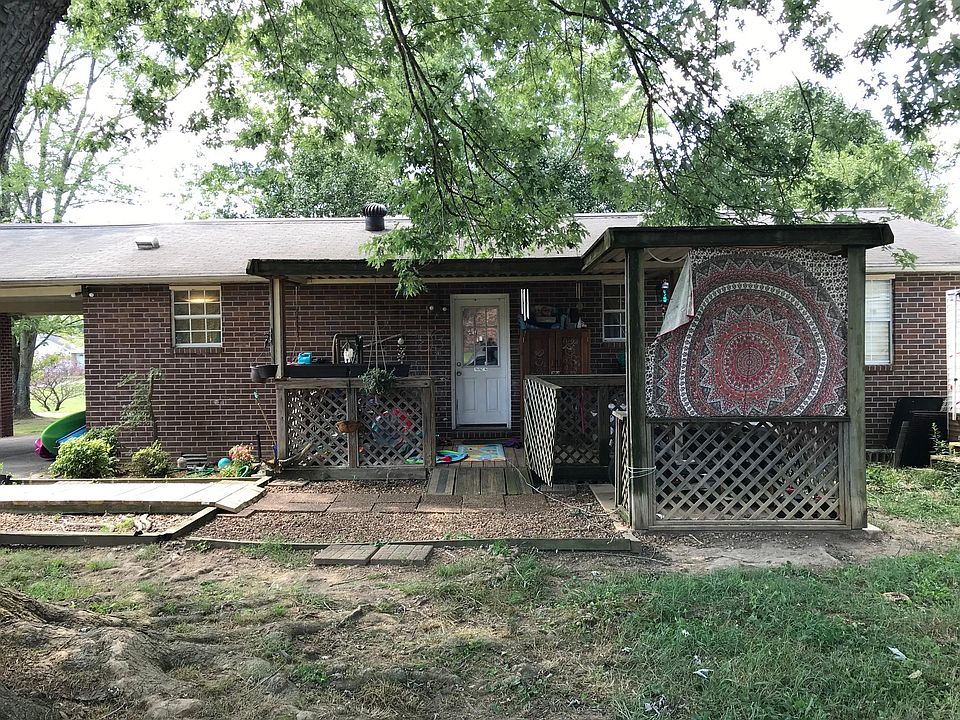 2nd image of 587 Old Bushy Branch Rd