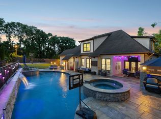 4001 Wallace Ln, Nashville, TN 37215