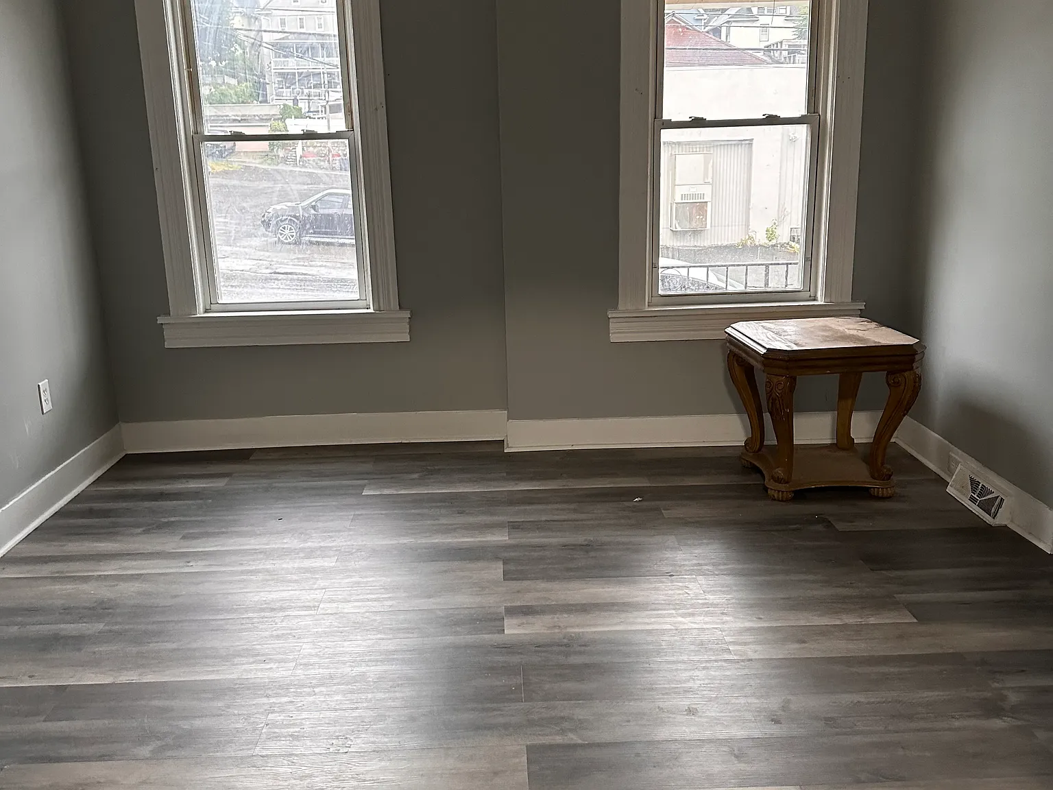 3 bed, 1200 sqft, $1,400 — Photo 4