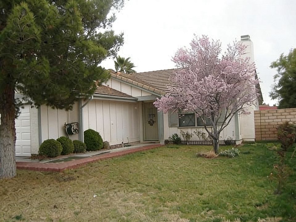 1st image of 4310 Hebron Dr