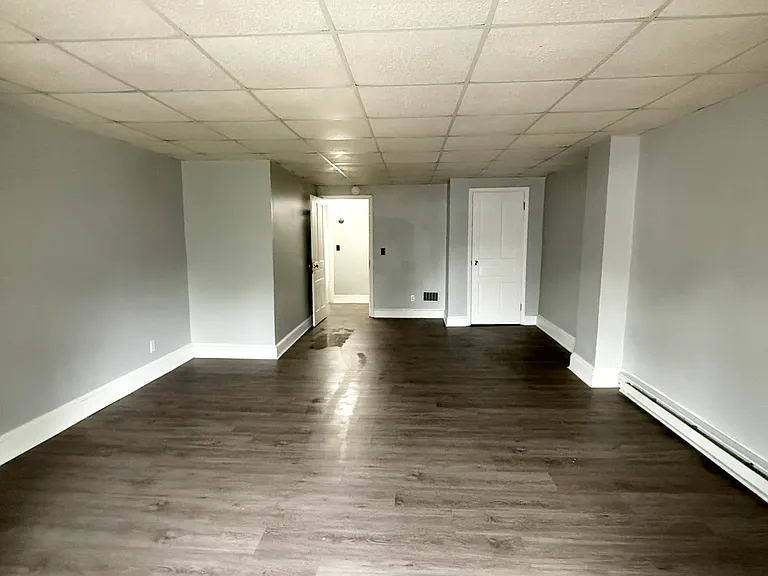 48 W Union Blvd #B — Photo 17