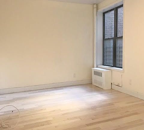 3rd image of 643 W 171st St APT 1