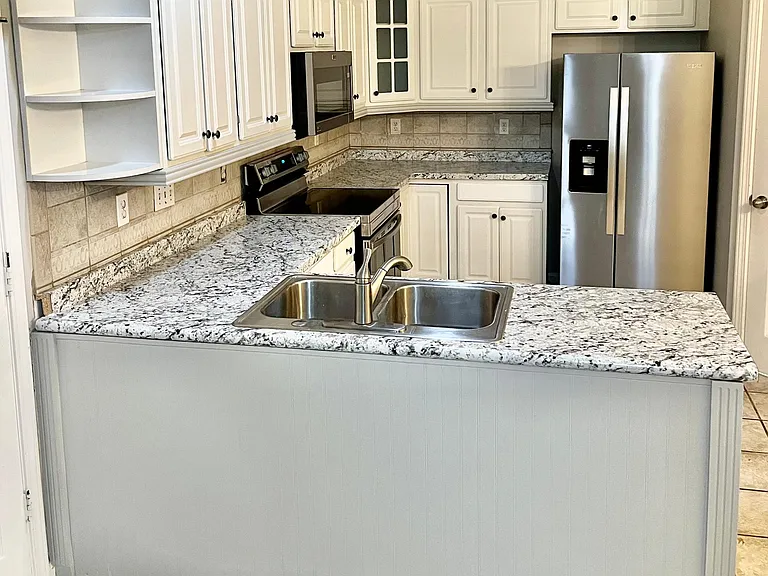 1601 Deer Valley Dr — Photo 17