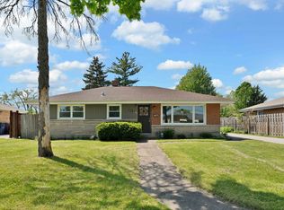 414 Marion St, Bensenville, IL 60106