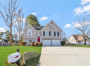 5418 Milling Ct, Powder Springs, GA 30127