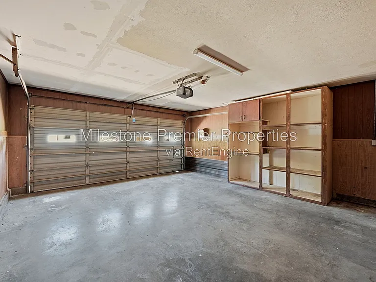 302 Iowa St — Photo 19