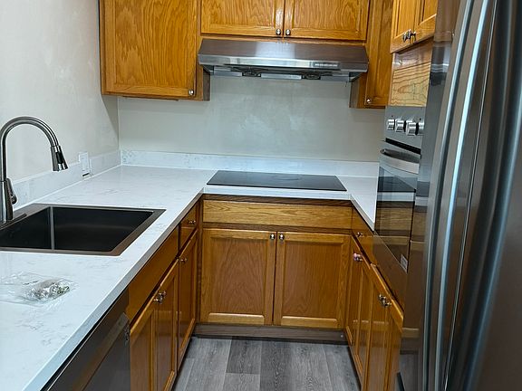 2nd image of 101 Eastmoor Ave APT 118