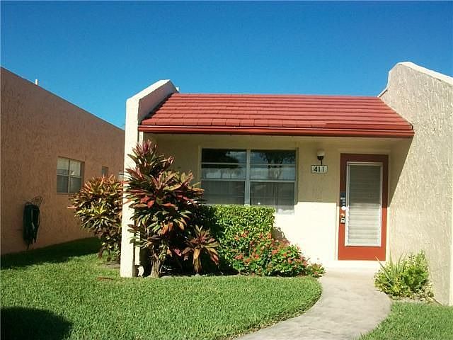 1st image of 411 Lake Evelyn Dr
