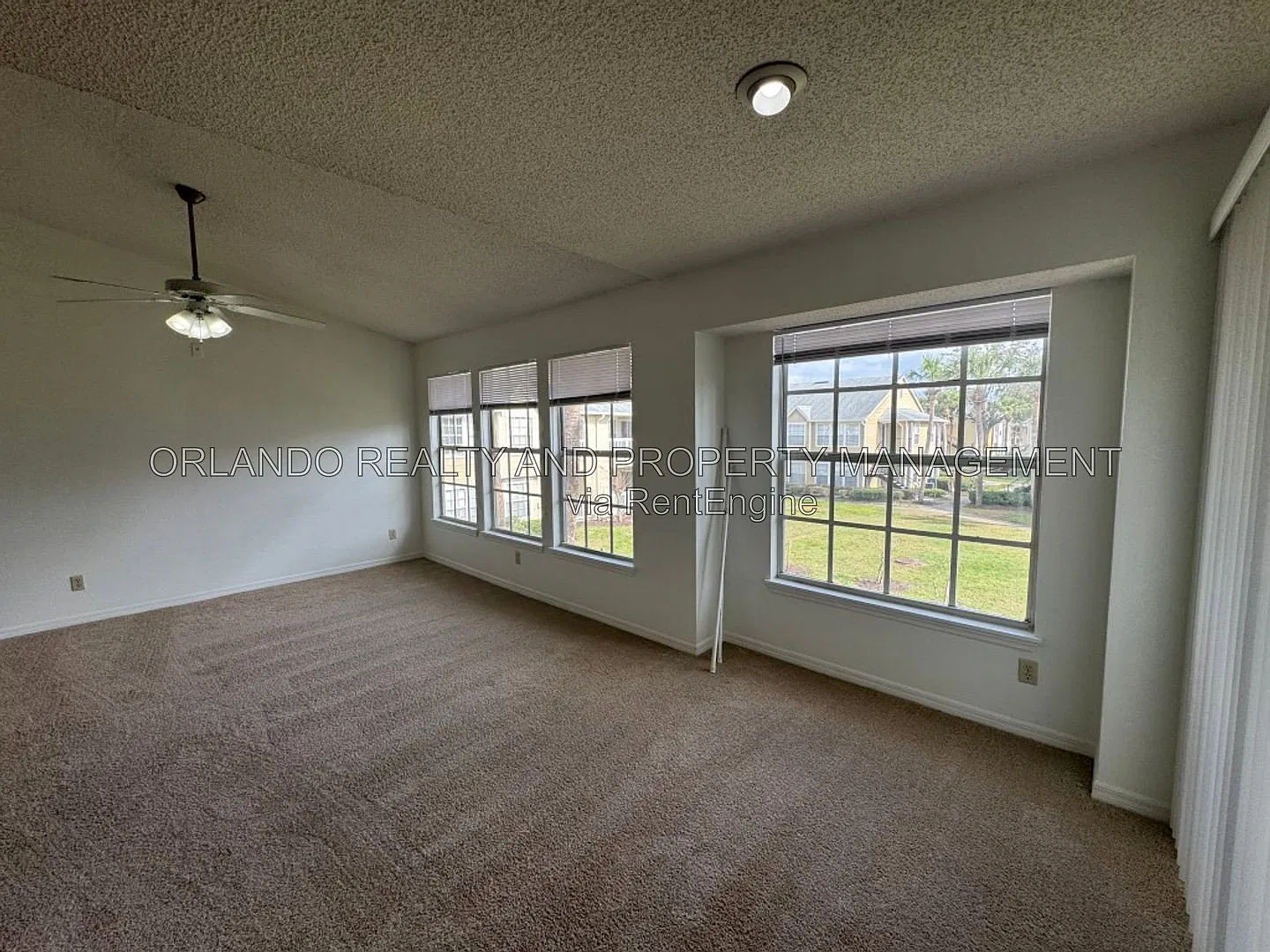 2 bed, 2.0 bath, 836 sqft, $1,250 — Photo 3