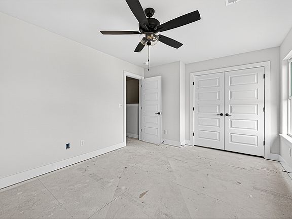 5th image of 1416 S Yampa Bnd