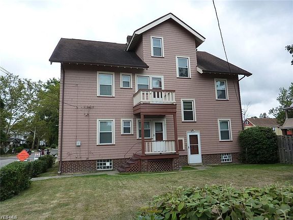 2nd image of 2811 Avondale Ave