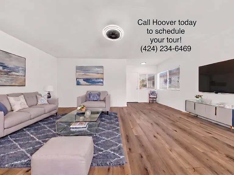 7253-57 Variel Ave — Photo 5