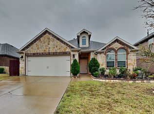 11228 Blaze St, Aubrey, TX 76227
