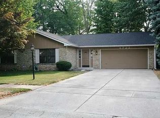 8722 Powderhorn Ln, Indianapolis, IN