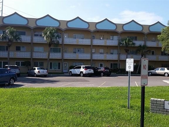 4th image of 2467 Finlandia Ln APT 33