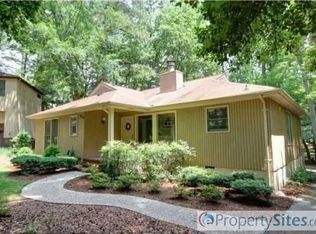 514 Lochness Ln, Cary, NC 27511