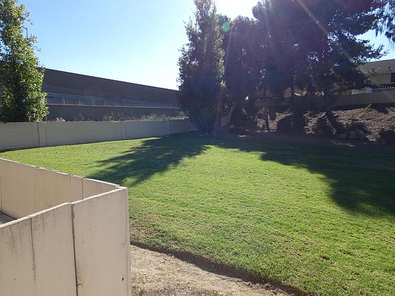 4th image of 1866 Manzana Way