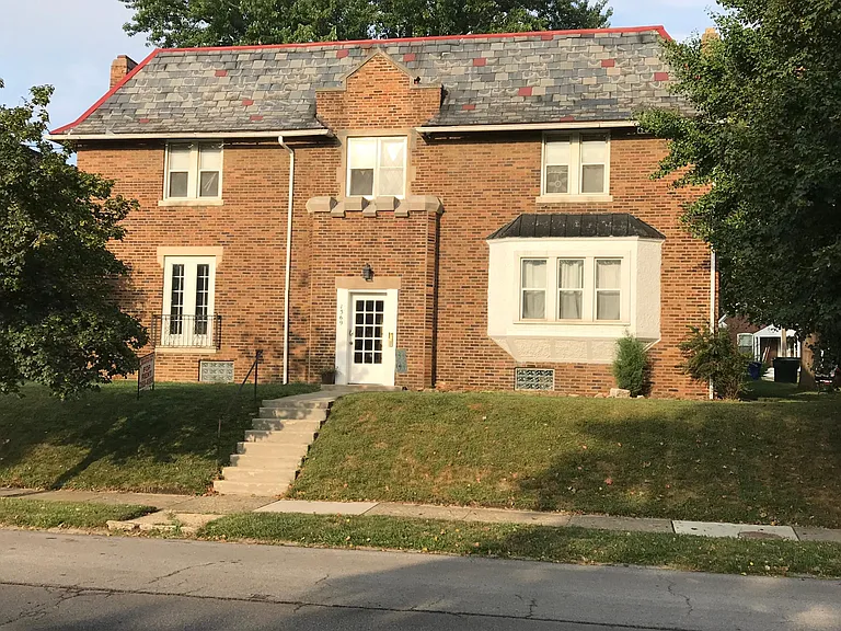 1369 Northwest Blvd — Photo 3