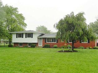 1520 Jeffrey Dr, Anderson, IN 46011