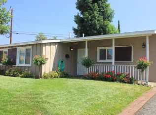 733 W Citrus Edge St, Glendora, CA 91740
