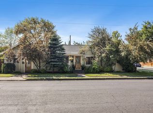 353 NW 7th St, Redmond, OR 97756