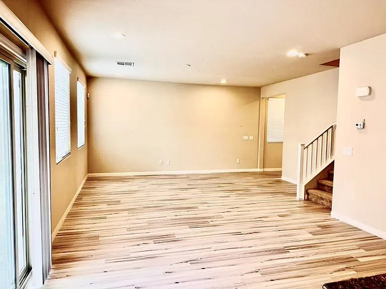 8938 Whitten Park Ave — Photo 8