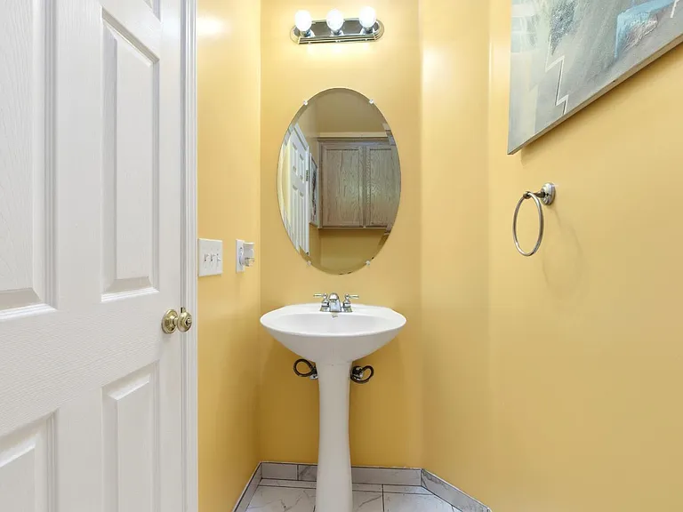 5412 Port Alice Way — Photo 17