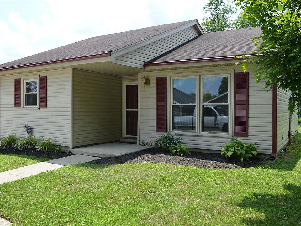 1st image of 205 Sweetwood Pl
