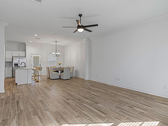 4th image of 3403 Dockside Ln