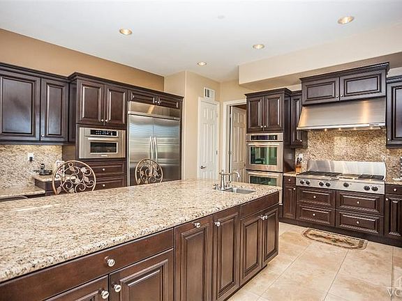 3rd image of 7351 N Sarazen Dr