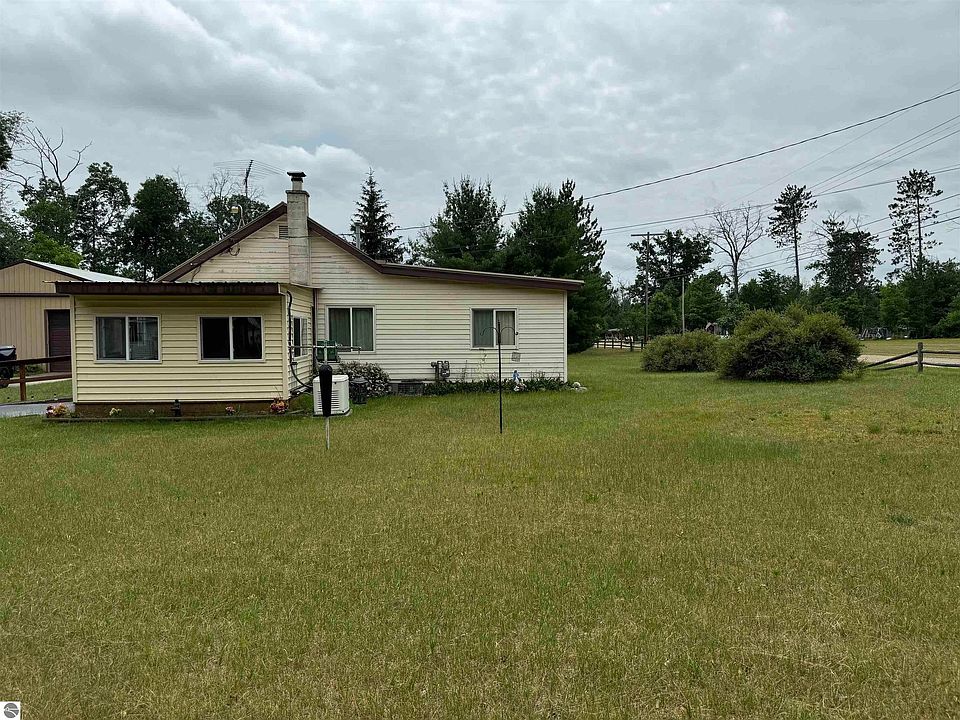 1st image of 5333 Oaklane Dr
