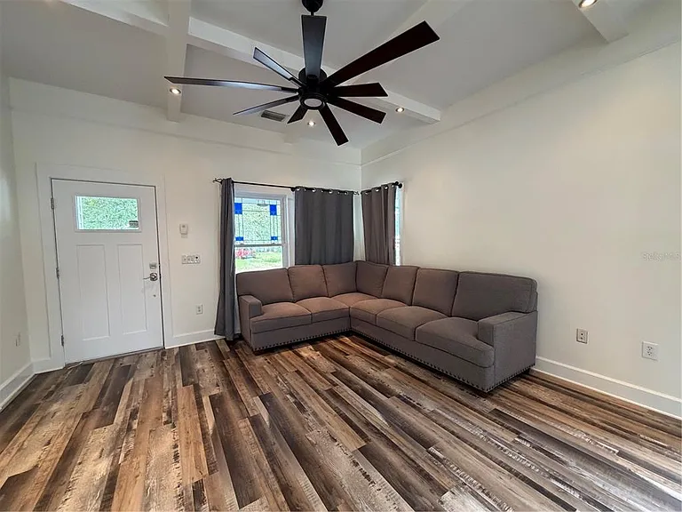 1204 E Ellicott St — Photo 9